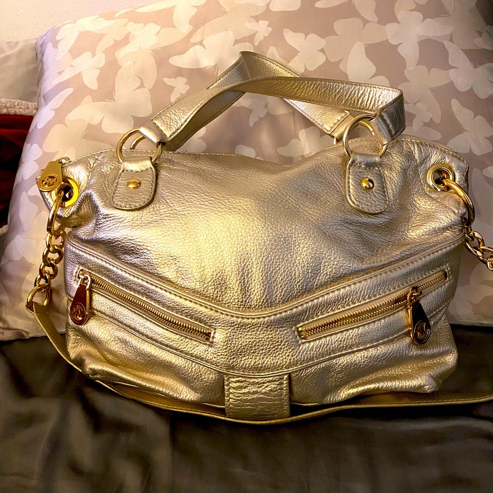 Michael kors leather handbag metallic gold w/o tags***SOLD***